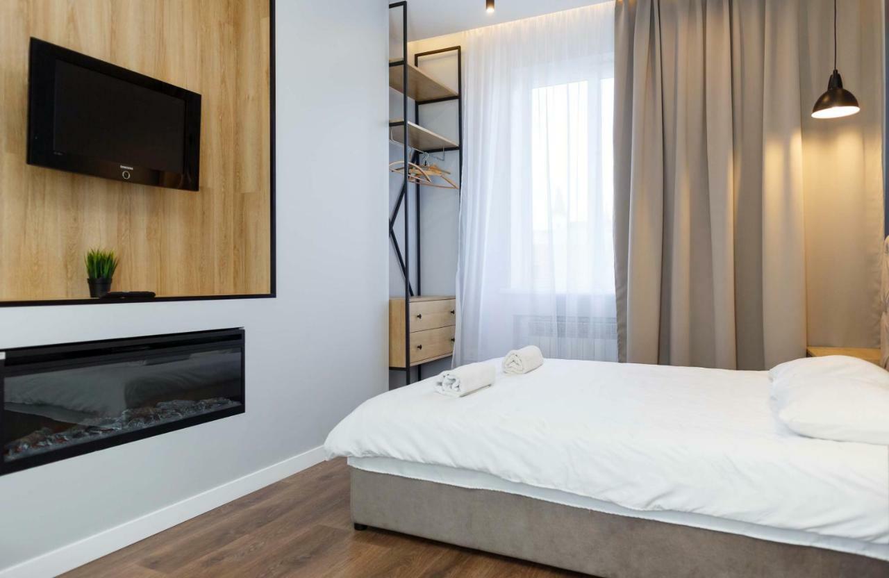 Loft Apartment In Old Lviv Ac Fireplace Exterior foto